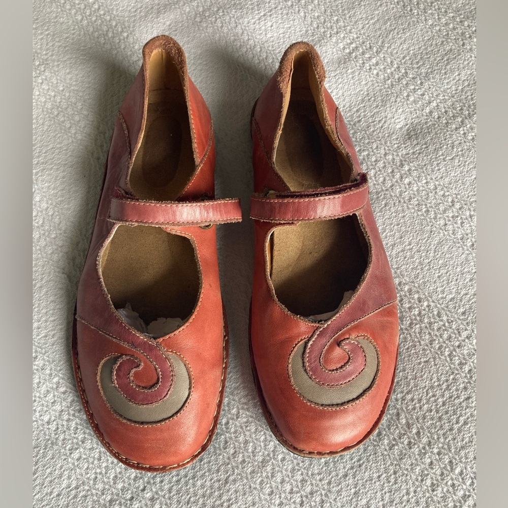 Spring Step Cosmic 40 Shoes